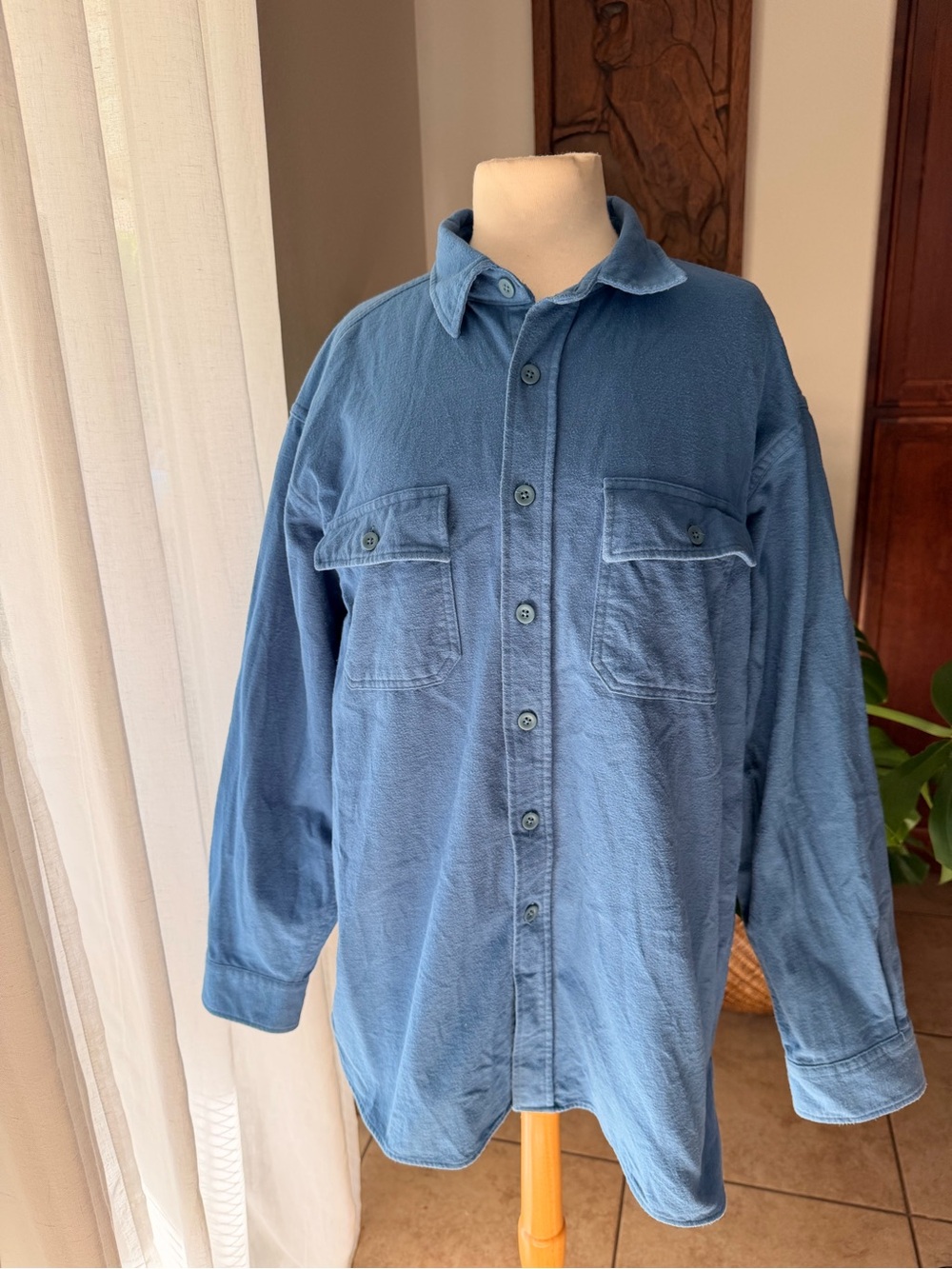 L.L. Bean Chamois Cloth Shirt Men’s Large Blue Heavyweight Button Up